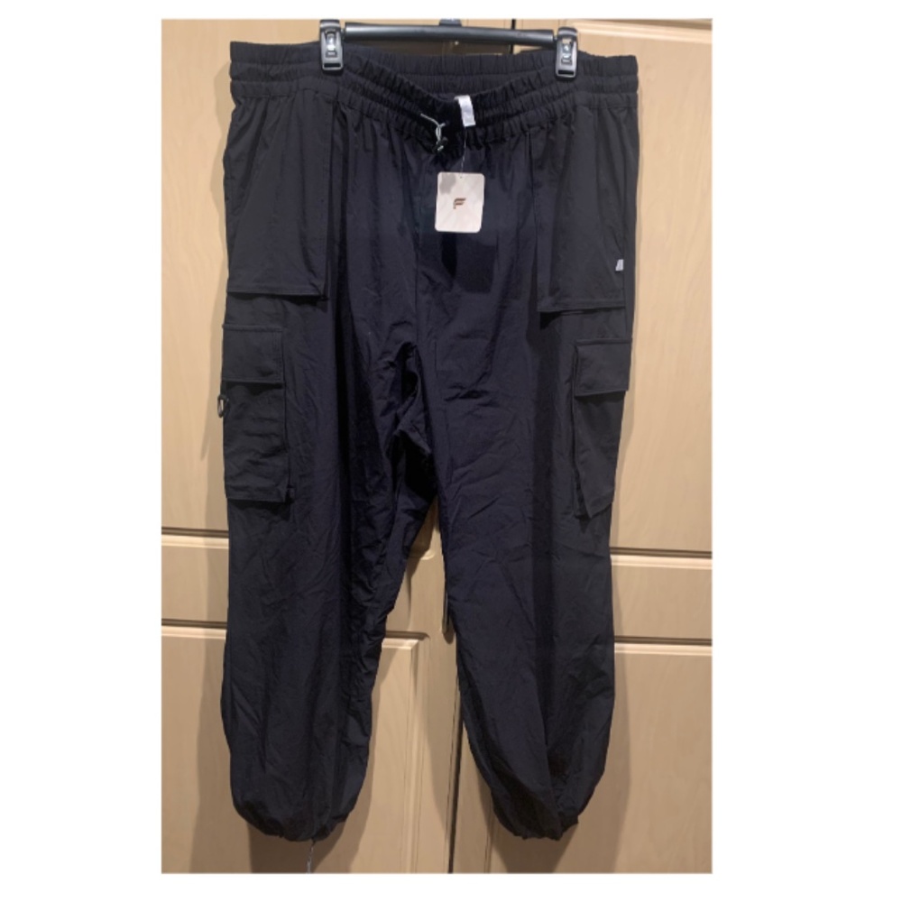 Fabletics Heights Cargo Pant